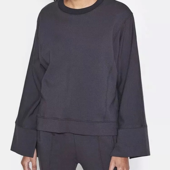 Joie Ashton Sweatshirt in Caviar 🖤 Comfy chic! - Picture 3 of 8